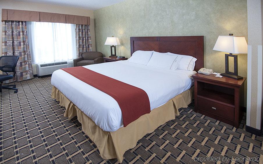 Holiday Inn Express Hotel & Suites Youngstown North-Warren/Niles, An Ihg Hotel Habitación foto