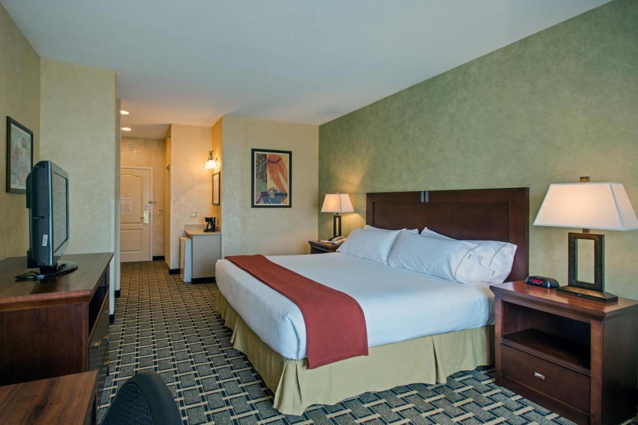 Holiday Inn Express Hotel & Suites Youngstown North-Warren/Niles By Ihg Exterior foto